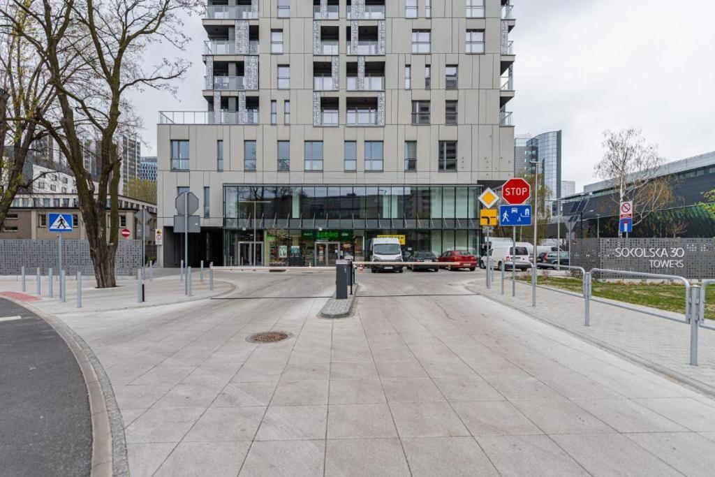 Sokolska 30 Towers: Luxe With Panoramic Views * Katowice